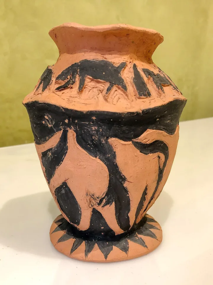 Jarrón cerámico, obra original de Marina Parra; Cerámica · 12 x 12 x 15 cm · 2026, Anomalía Arte CDMX